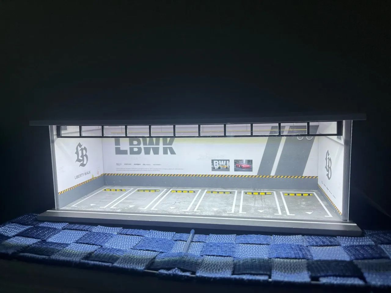 Garagem hotwheels com led e acrílico  - Foto 2