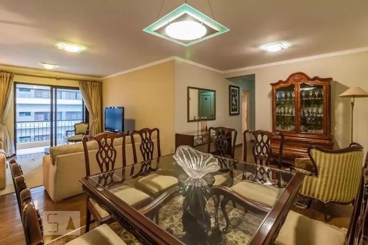 Mesa de Jantar Quadrada 1,46m + 8 Cadeiras - Estilo Chippendale