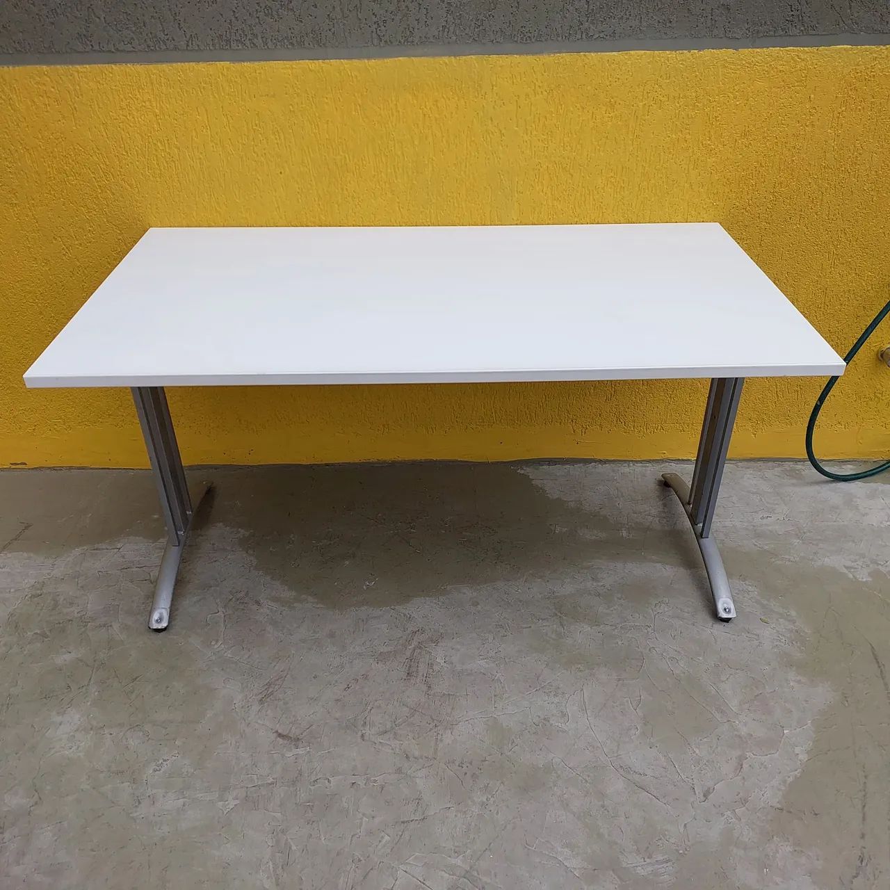Mesa escritório 1.45x76cm - Foto 5