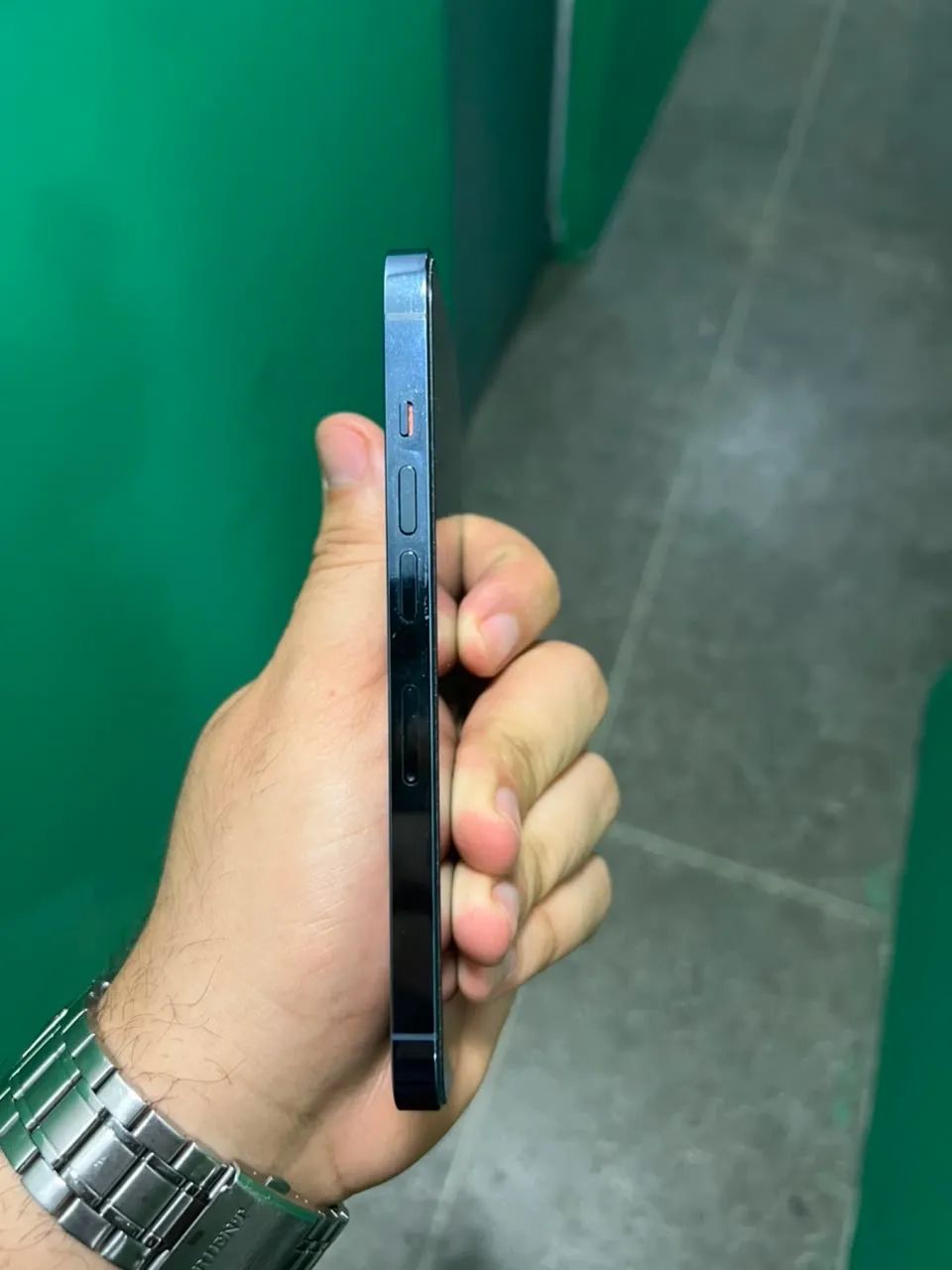 iPhone 13 Pro / 256 Gb / Bateria 75% - Foto 4