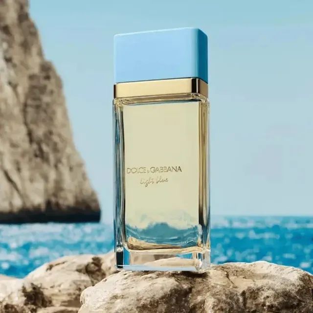 Perfume Dolce & Gabbana Light Blue Feminino 100ml - Foto 2