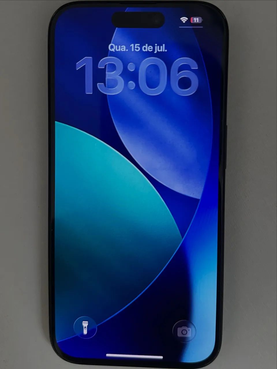 Celular iPhone 15 pro  - Foto 2