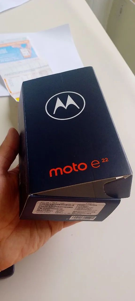 Smartfone E22 semi novo  - Foto 3