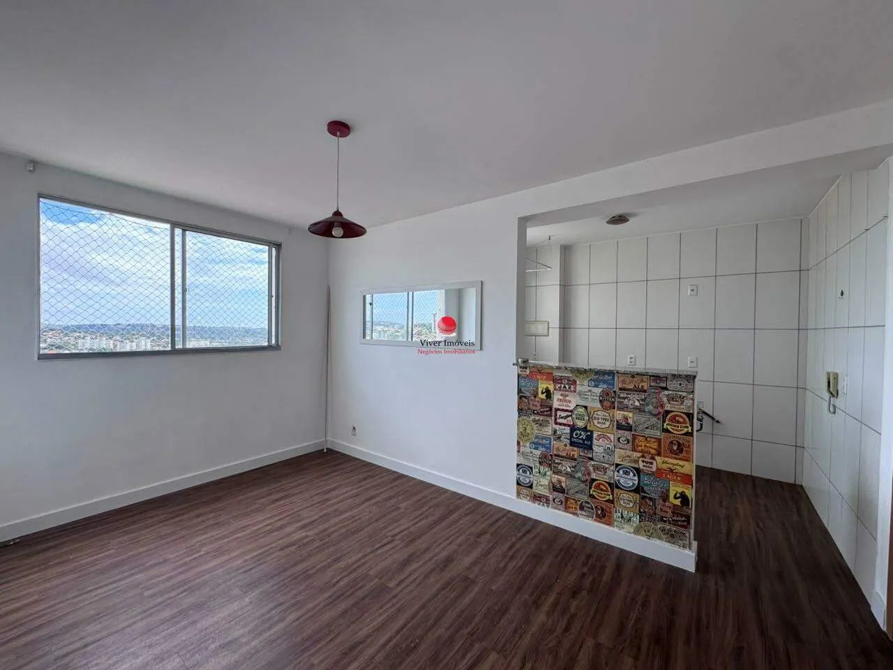 Apartamento 02 quartos Semi-mobiliado Bairro Castelo.