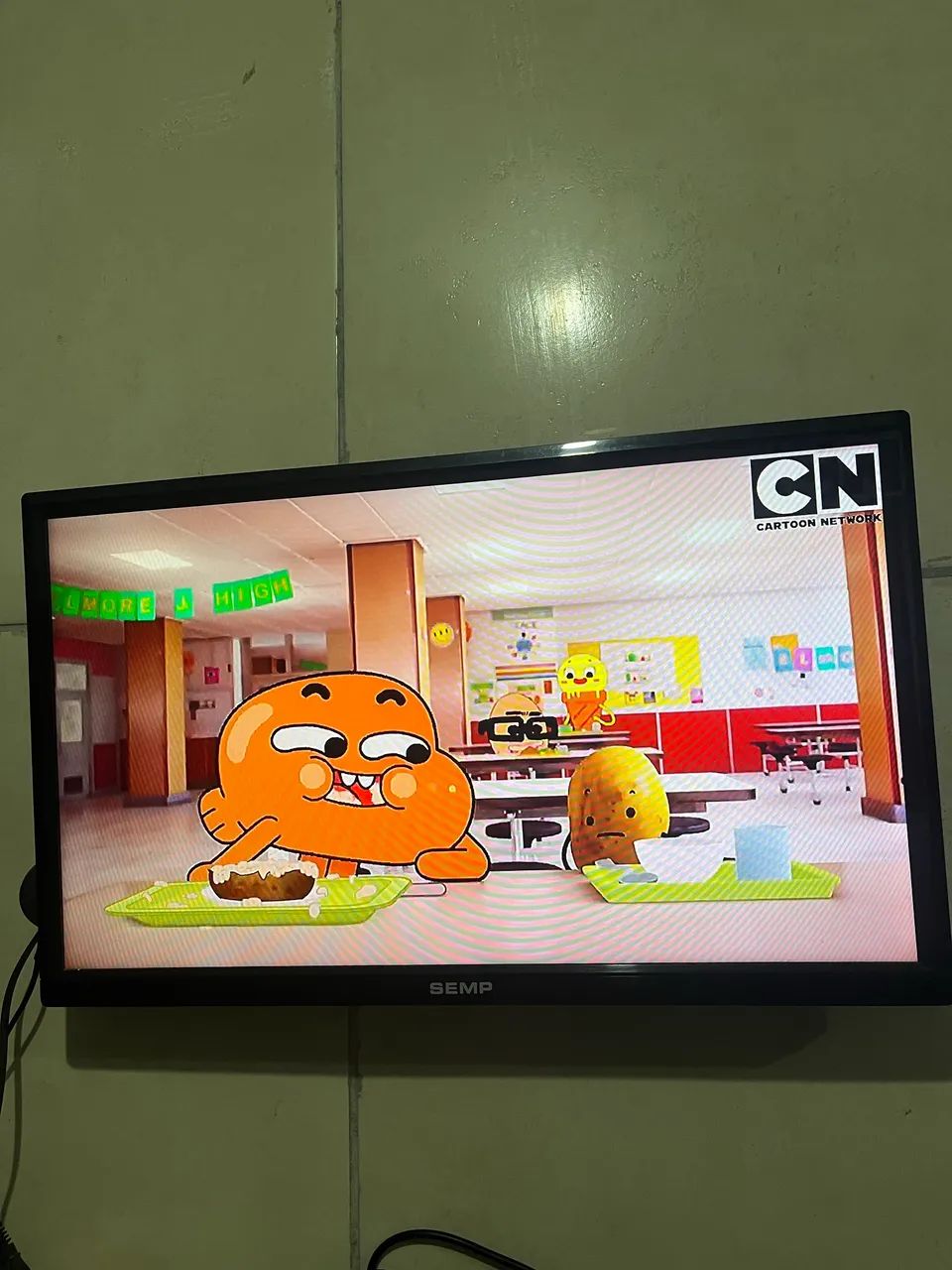Tv semp Toshiba 24 polegadas + chromecast  - Foto 4