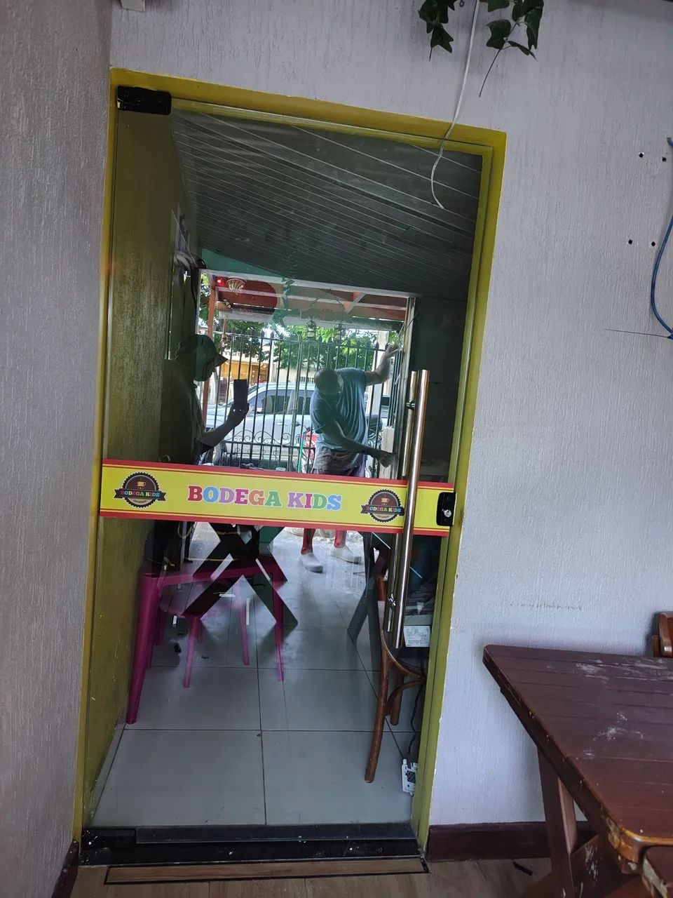 Porta de vidro completa 