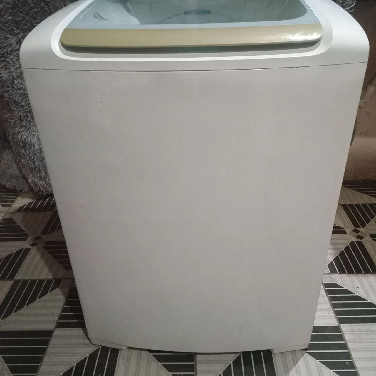 Maquina lavar eletrolux 15,2 kg funcionando  - Foto 2