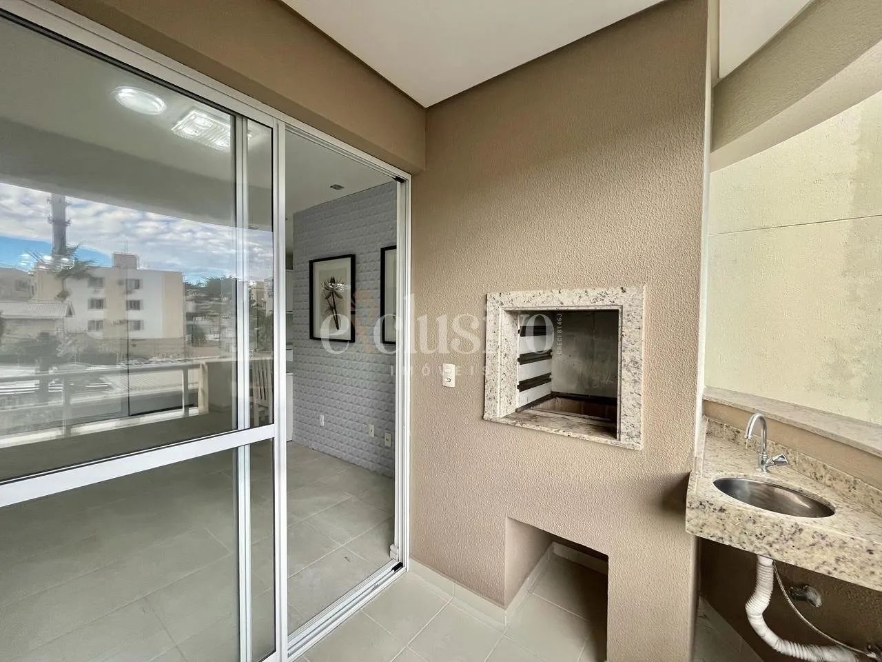 Apartamento 2 dormitórios com suíte no Estreito - Foto 4