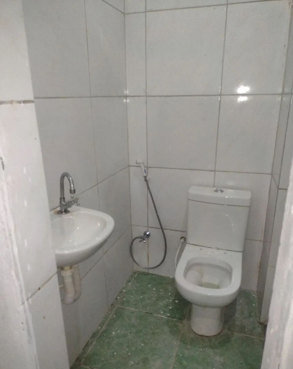 Alugo 750 reais ou vendo  - Foto 4