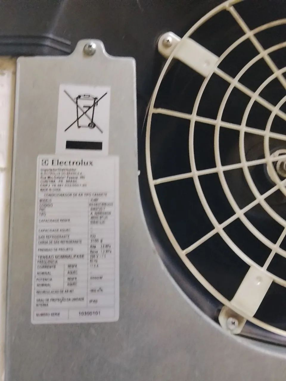 Ar condicionado split-cassete Eletrolux 48.000 BTUs  - Foto 3