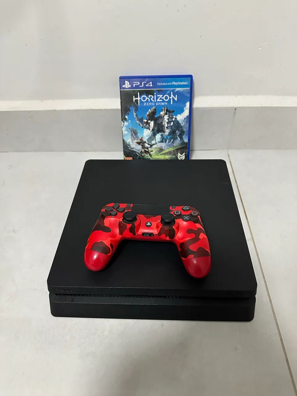 PS4 slim 