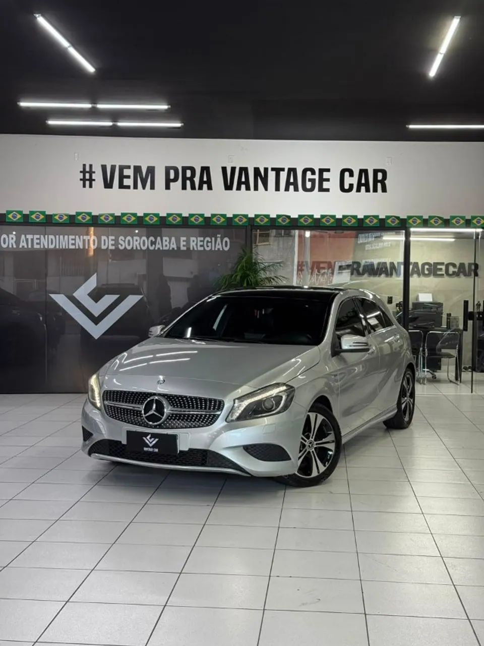 Mercedes-Benz Classe A 200 1.6 TB 16V Urban 156cv Aut. 2014