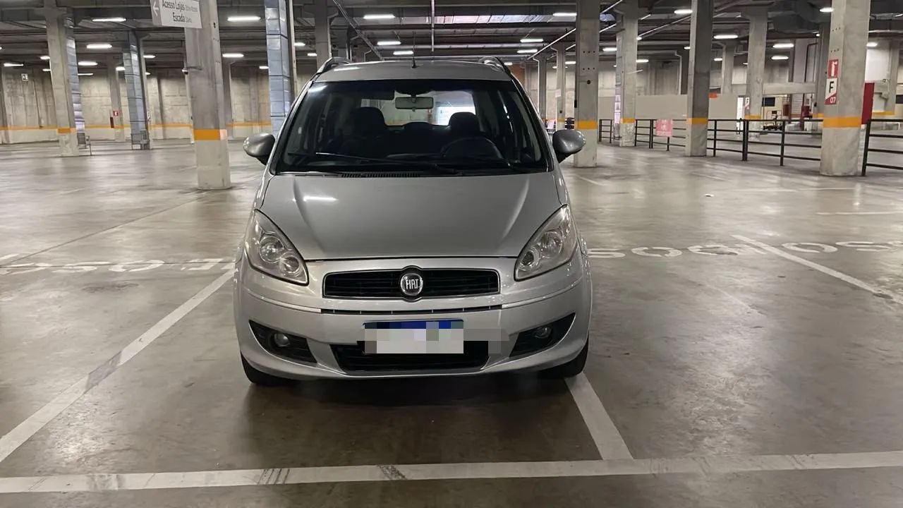 Fiat Idea ATTRACTIVE 1.4 8V FLEX 2013