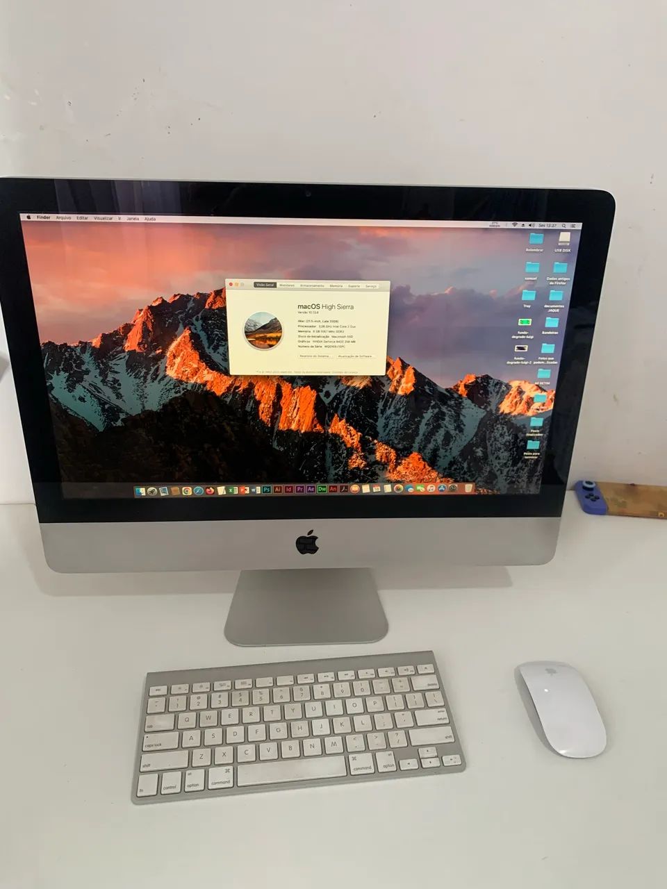 iMac 21.5" (Late 2009) - COM UPGRADE DE SSD (Muito Mais Rápido!)