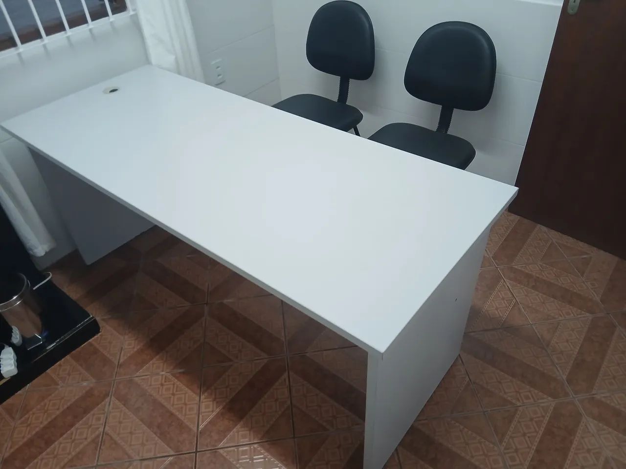 Mesa de Escritório Cinza