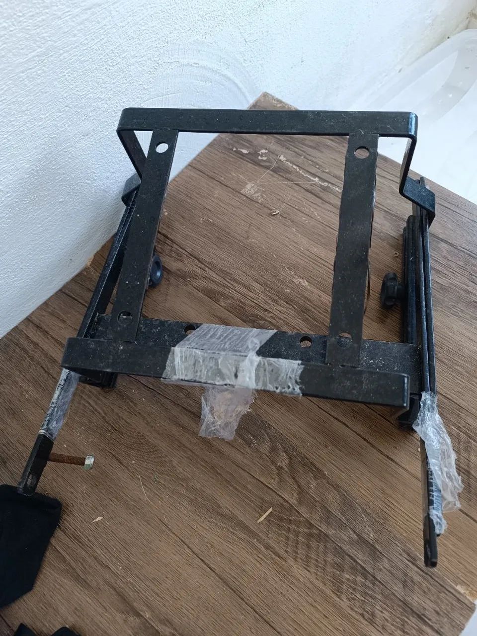 Vendo suporte de moto da mottu - Foto 2