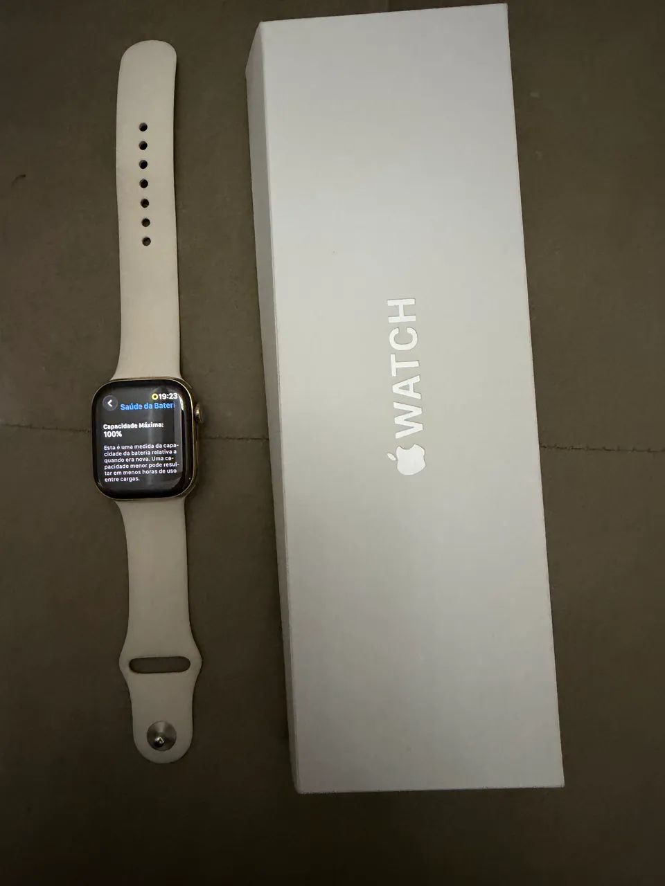 Apple Watch série 11 + celular, titânio 