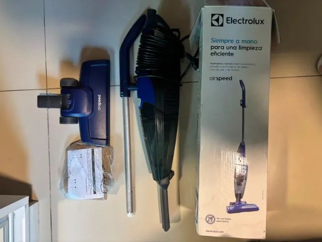 Aspirador de Pó Eletrolux - Com Defeito