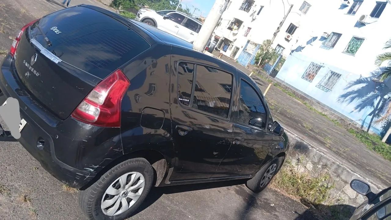 Renault Sandero AUTHENTIQUE HI-FLEX 1.0 16V 5P 2014