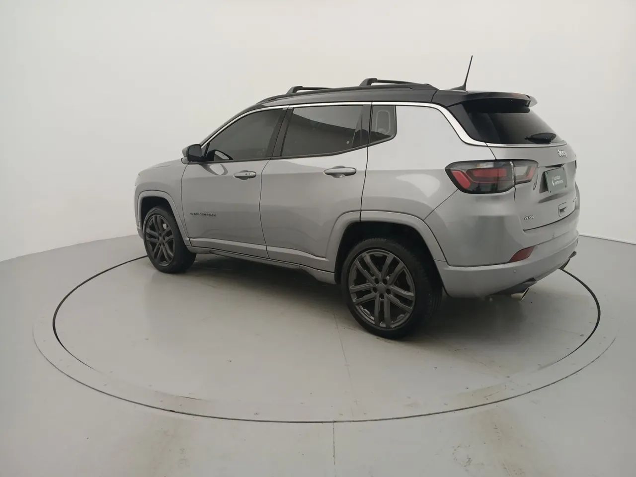 Jeep Compass Black Hurricane 2.0 4x4 TB Aut., foto 3 de 18