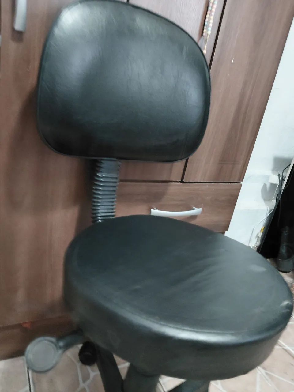 Escrivaninha + cadeira  - Foto 4