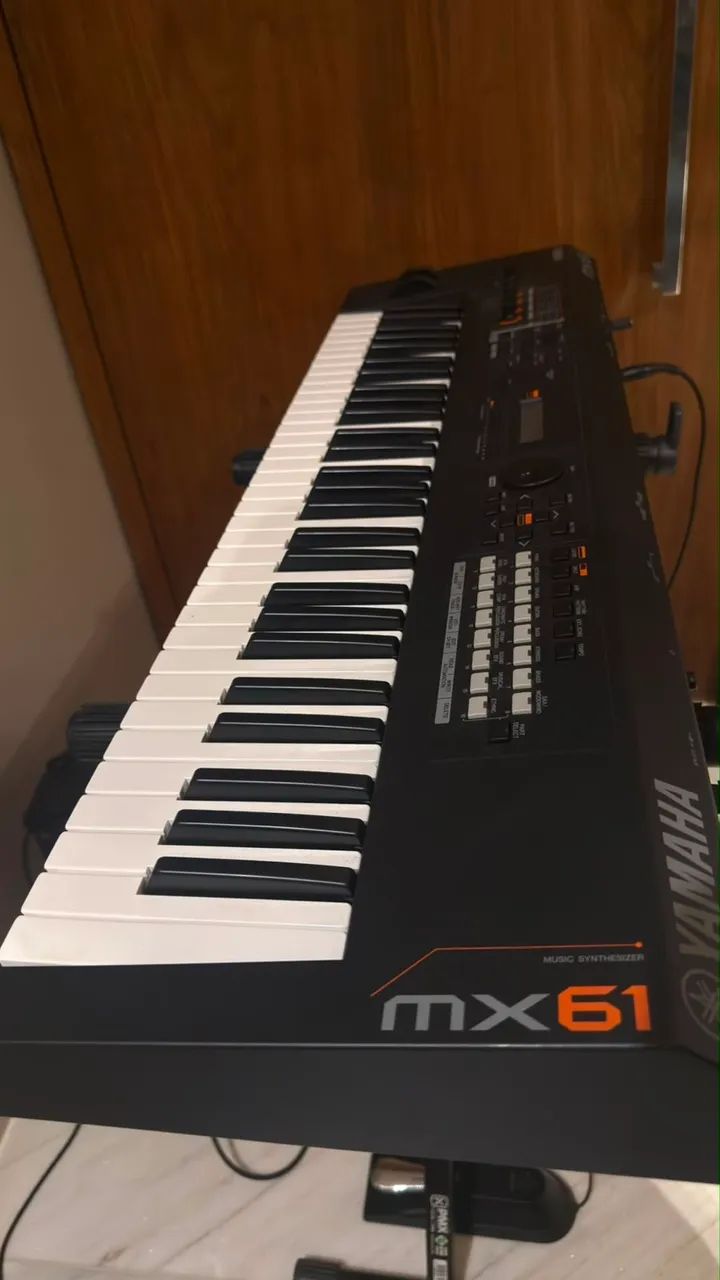 Yamaha MX61 Novíssimo  - Foto 2