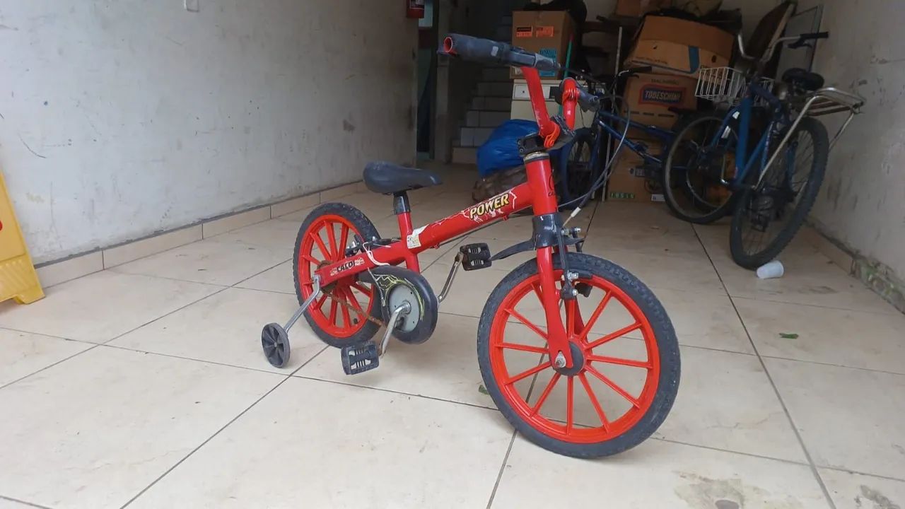 Vendo duas bicicletas aro 16 e aro 20 - Foto 3