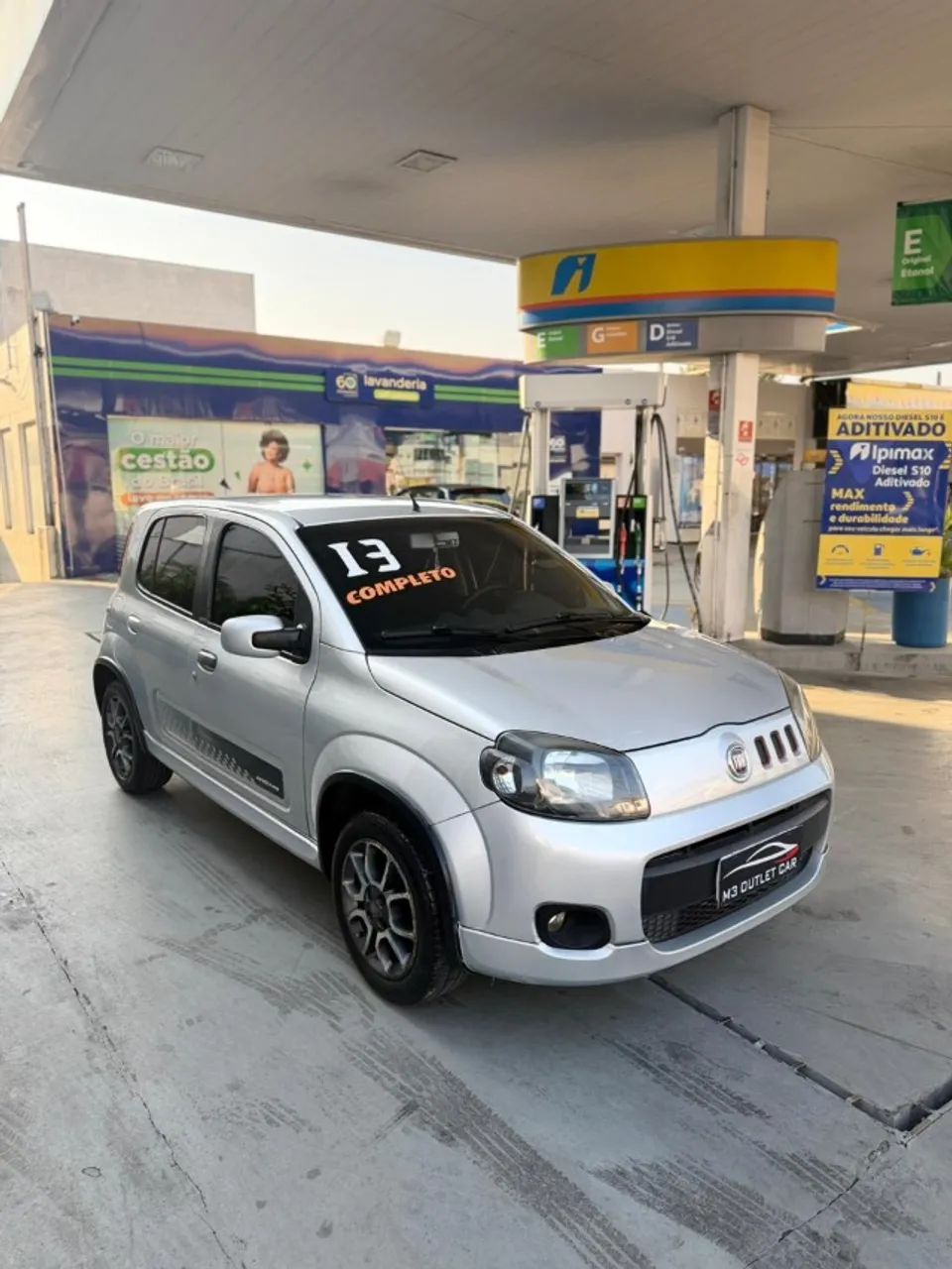 Fiat Uno Sporting 1.4 EVO Fire Flex 8V 4P 2013 - Foto 3