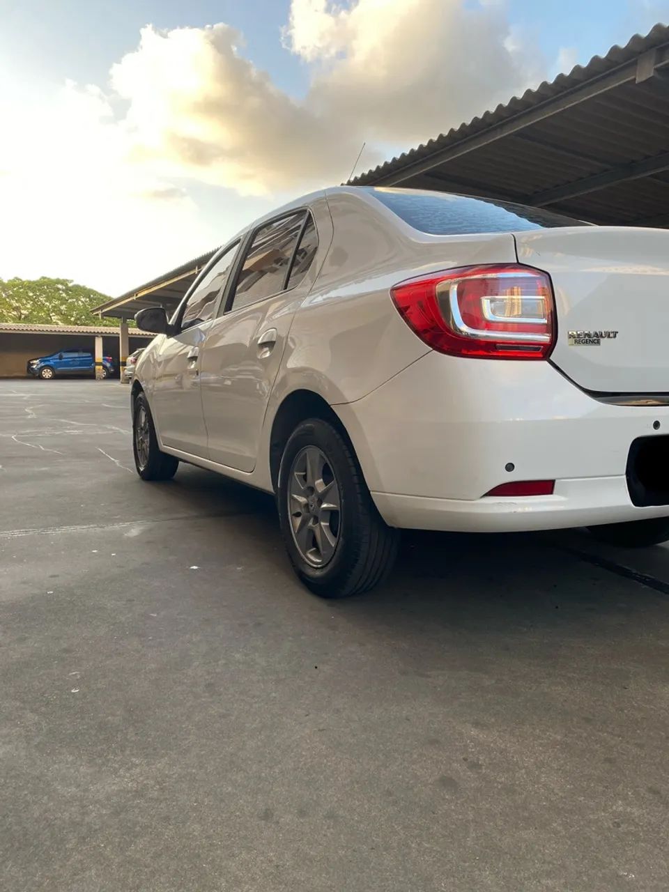 Renault Logan Expression Flex 1.6 16V 4P 2018 - Foto 3