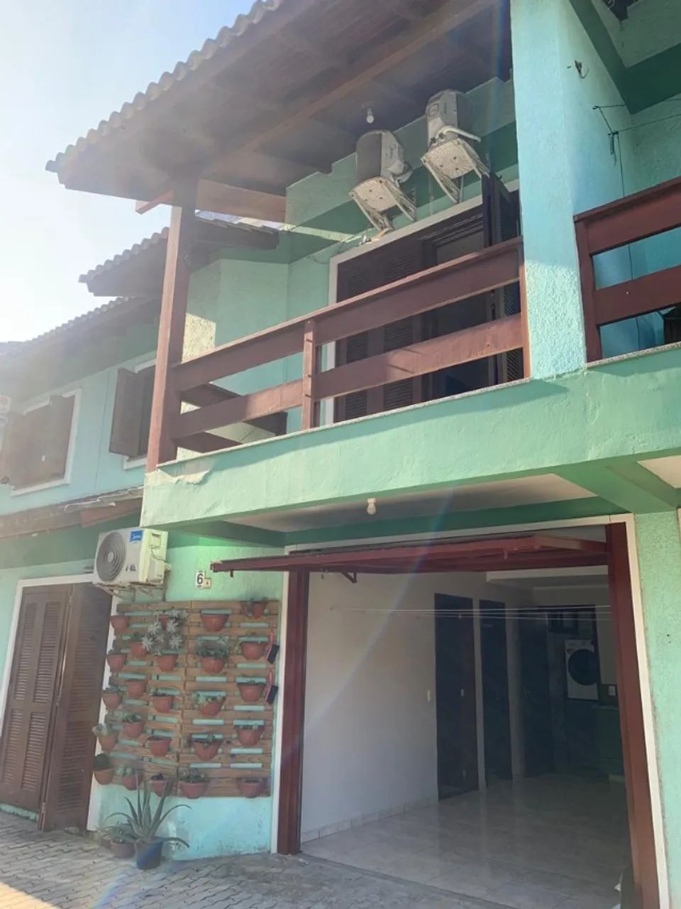 Sobrado de Condomínio, 3 quartos, 100m mar, Ingleses Norte, Florianópolis, Cod: 853