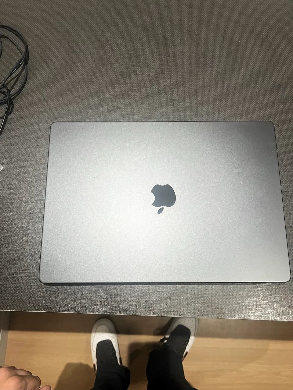 MacBook Pro M3 Pro 512GB SSD 36GB RAM - Foto 2