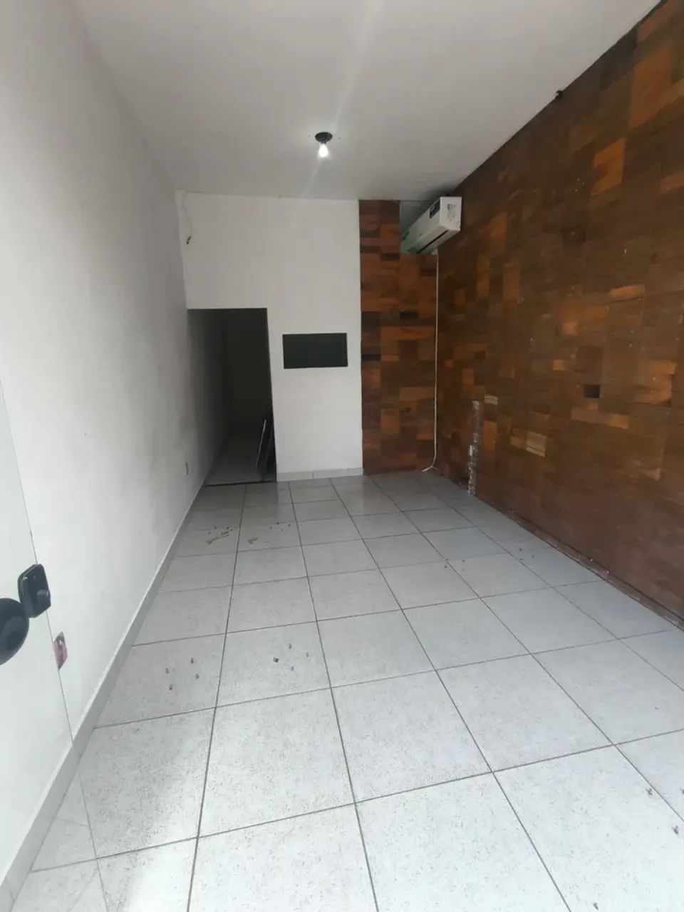 Aluga-se excelente loja na Av Abel Cabral - Foto 2