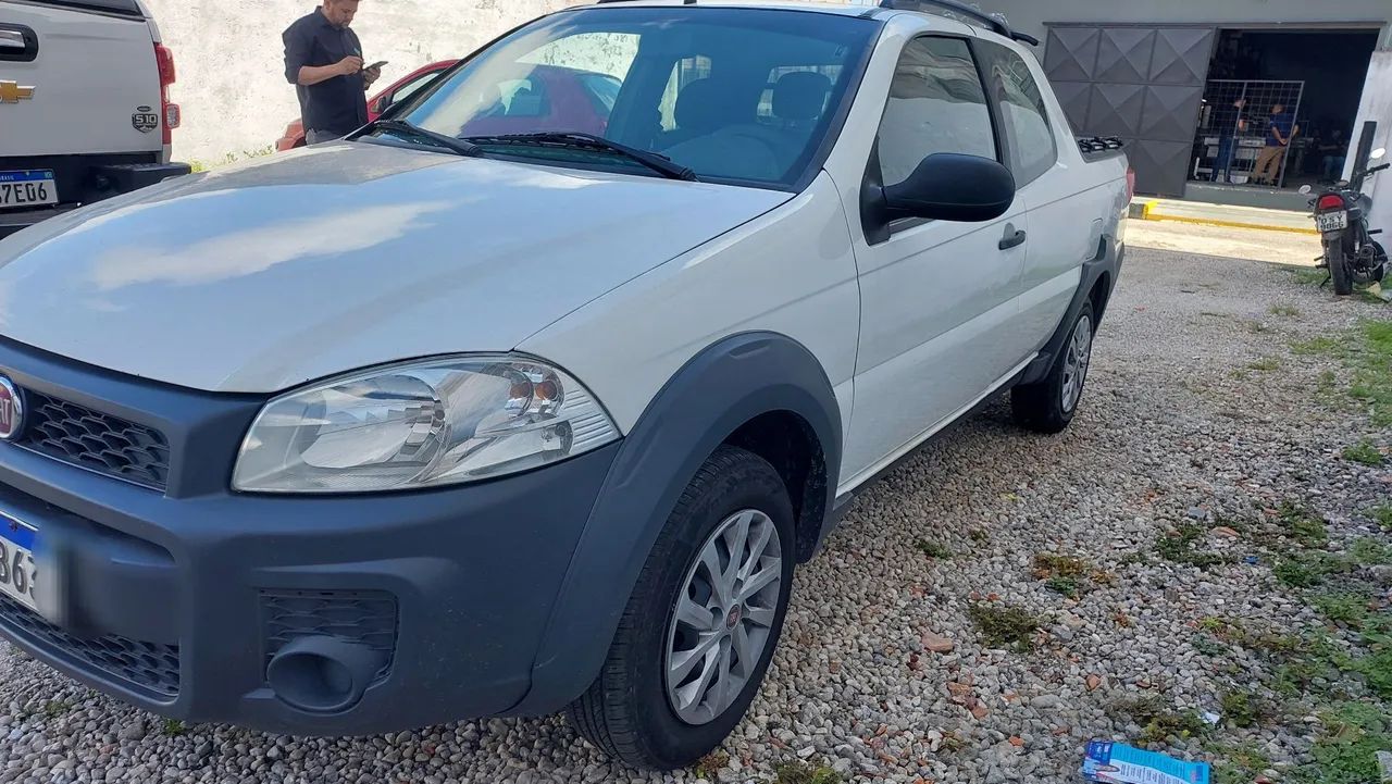 Fiat Strada Working Hard 1.4 Fire Flex 8V CD 2018 - Foto 3
