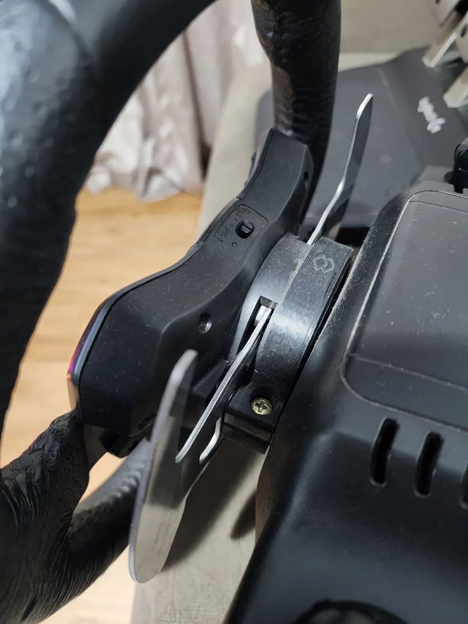 Volante logitech g29 com câmbio + freio de mão para drift + acessórios  - Foto 3