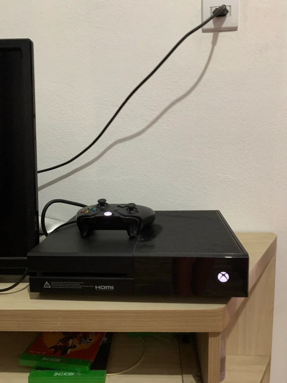 Vende-se Xbox one fat 