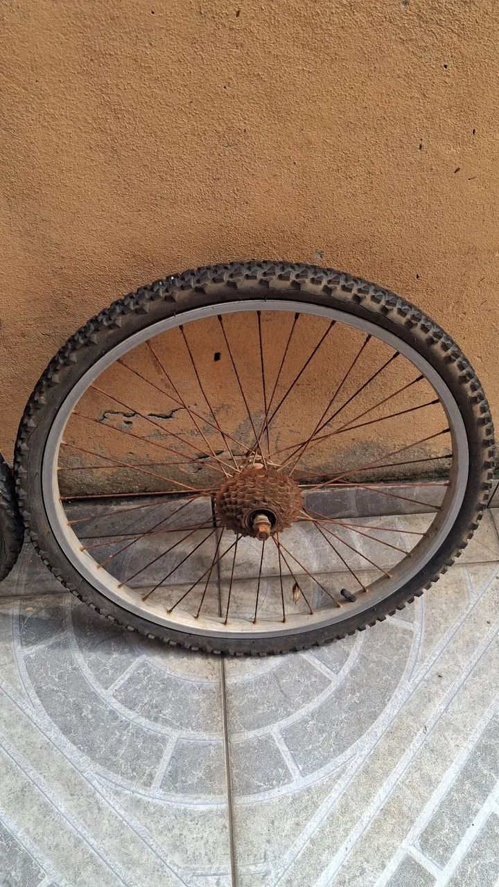 Vendo Rodas e Aros de bicicletas (Ler Anúncio) - Foto 3