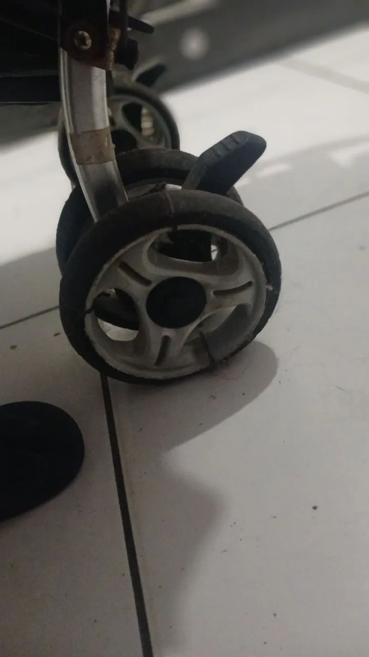 Carrinho de passeio  - Foto 3