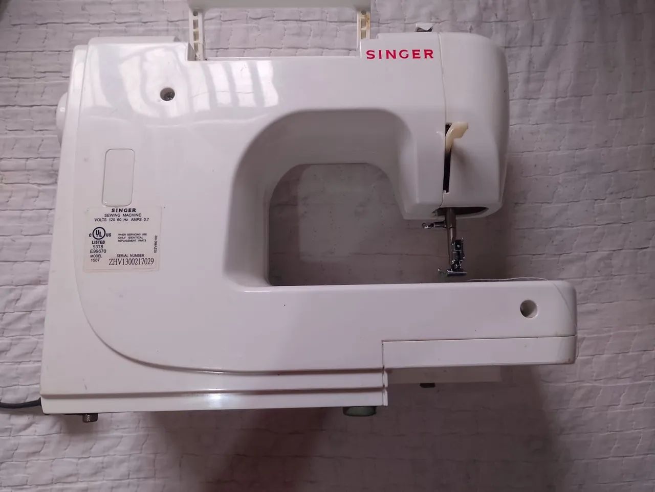 Vendo máquina de costura Singer  - Foto 3