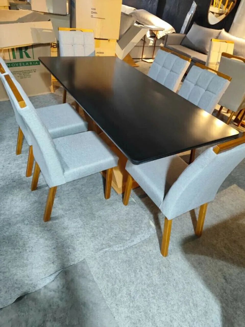 Mesa de jantar de 6 cadeiras 
