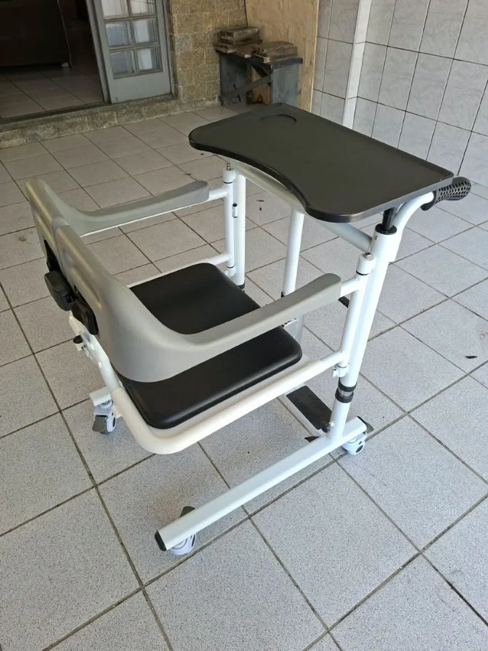 Cadeira de transferência hidráulica - Foto 4