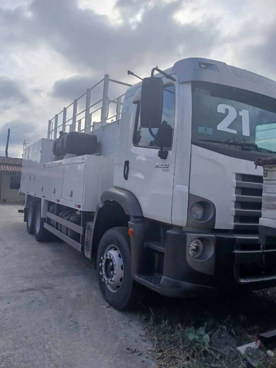 VW 31330 6X4 2021 COMBOIO - Foto 2