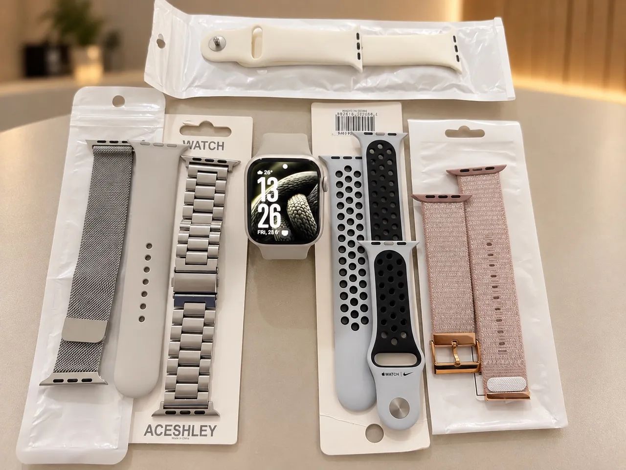 Apple Watch Series 7 45mm GPS + Cellular - Foto 2