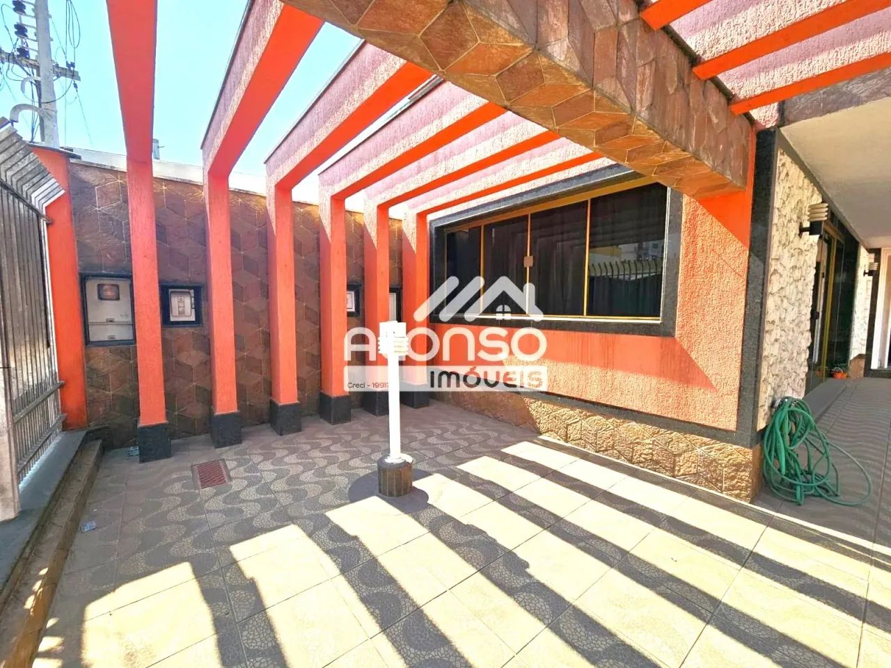 CASA ESPAÇOSA NO INTERIOR - 100 KM DE SÃO PAULO! - Foto 3