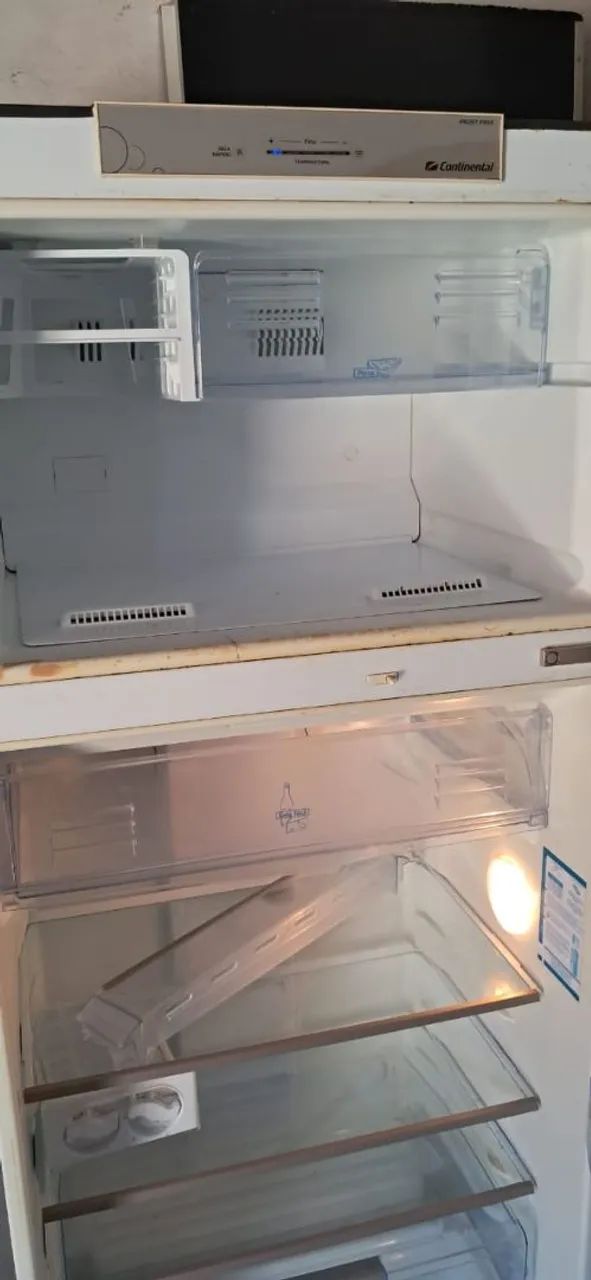 Vendo geladeira envelopada  - Foto 6