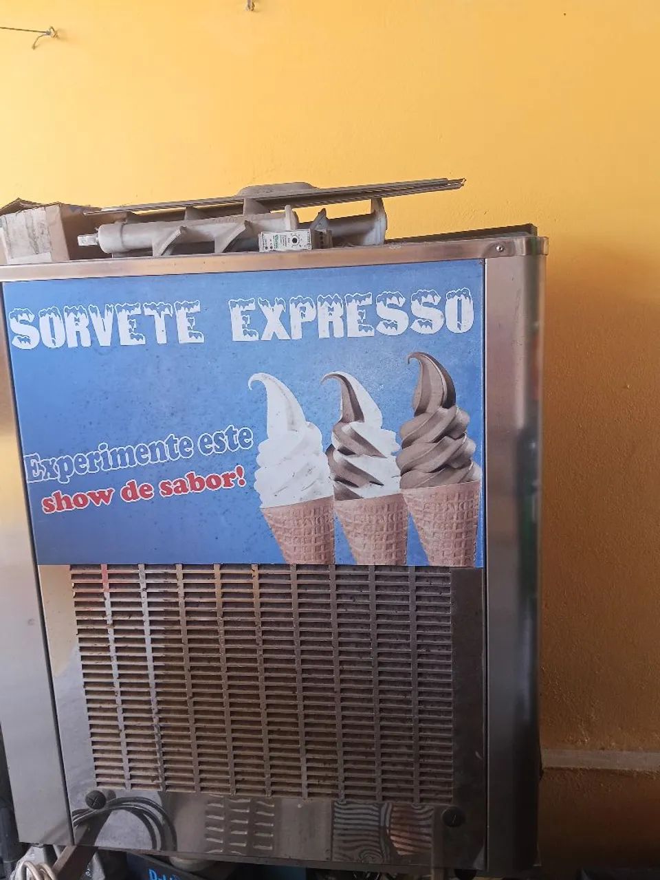 Máquina de sorvete 