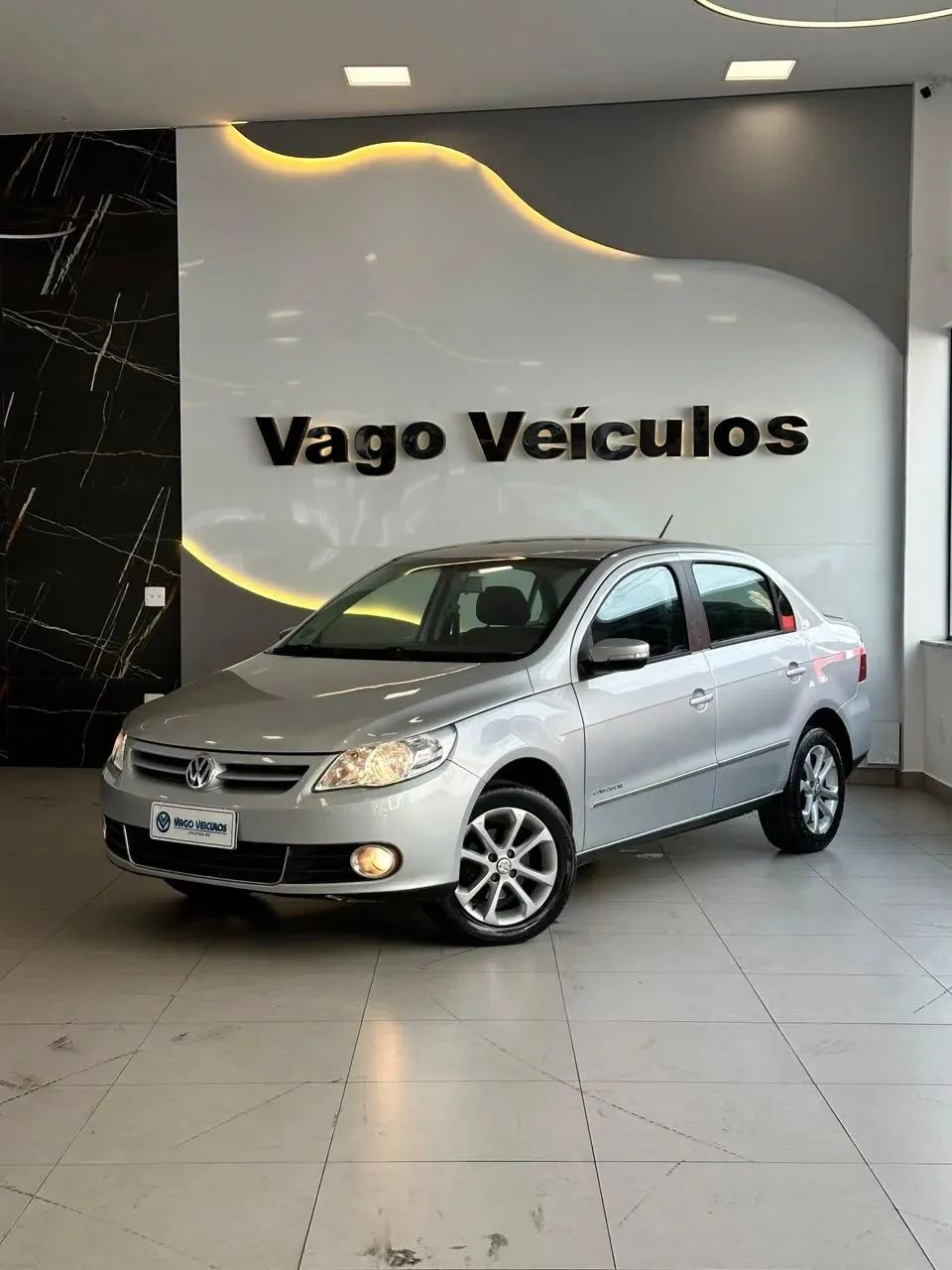 Volkswagen Voyage COMF/HIGHLI. 1.6 T.FLEX 8V 4P 2012