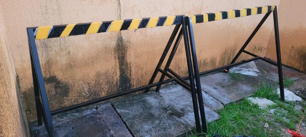 Cavaletes em metal - Foto 2