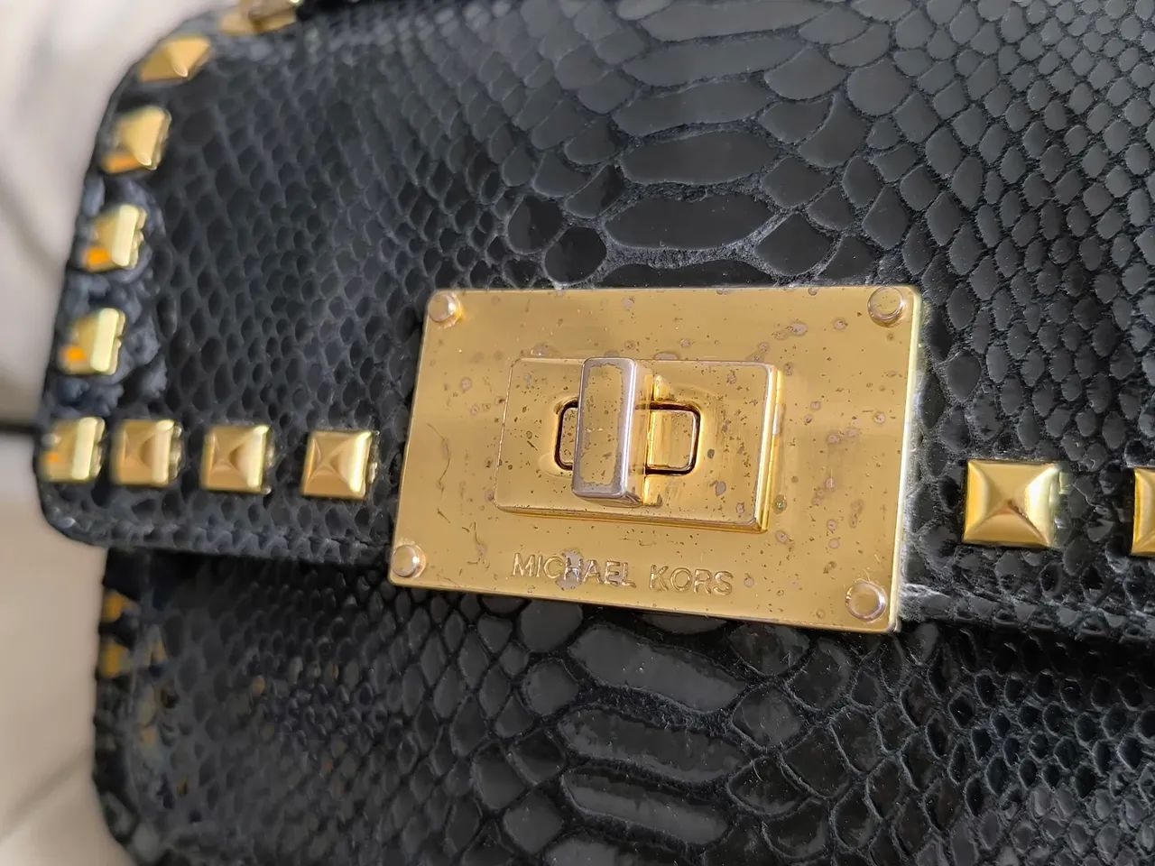Bolsa couro legítimo Michael Kors preta ORIGINAL  - Foto 2