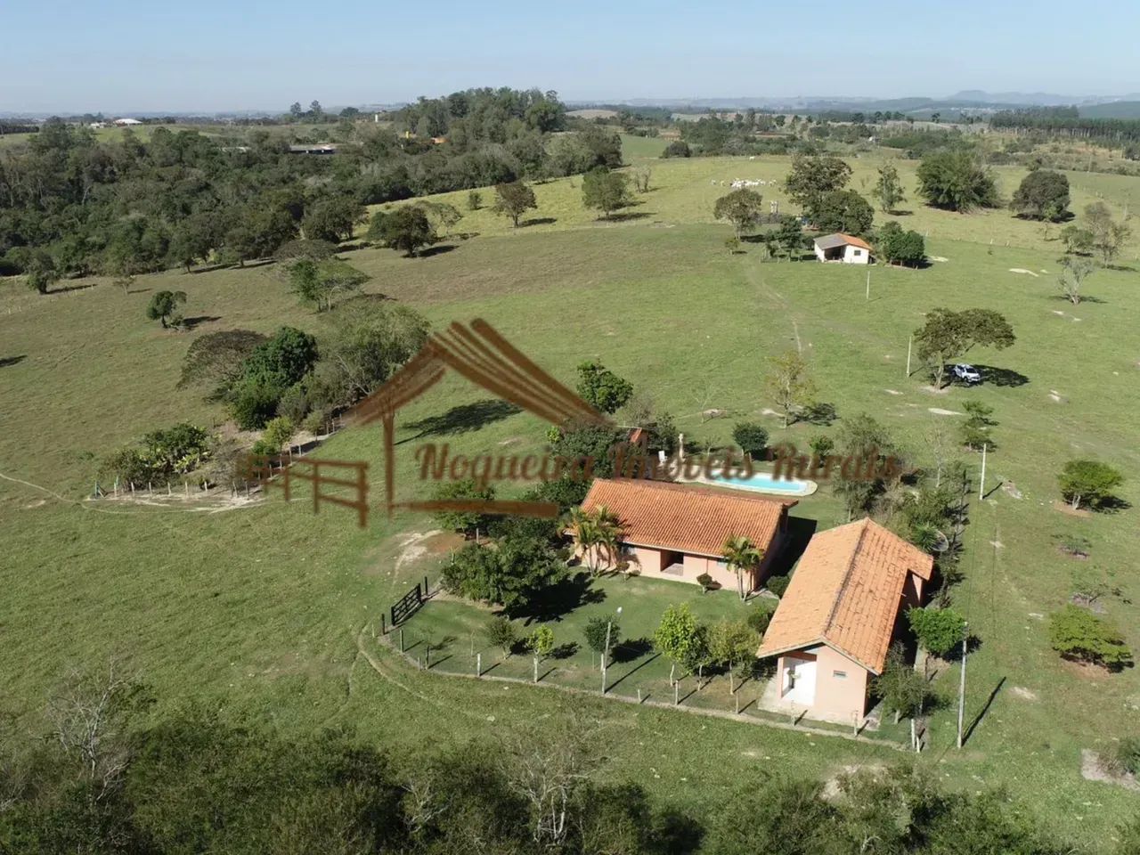Sitio com 6 alqueires na região de Porangaba-SP - Foto 2