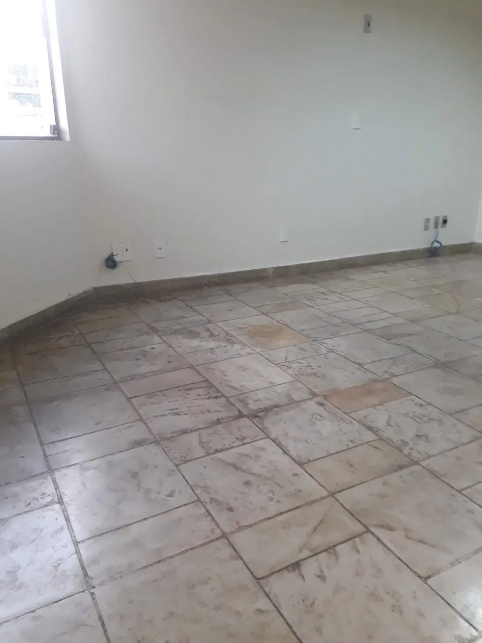 Aluga-se Sala Comercial no Centro de Montes Claros  - Foto 4